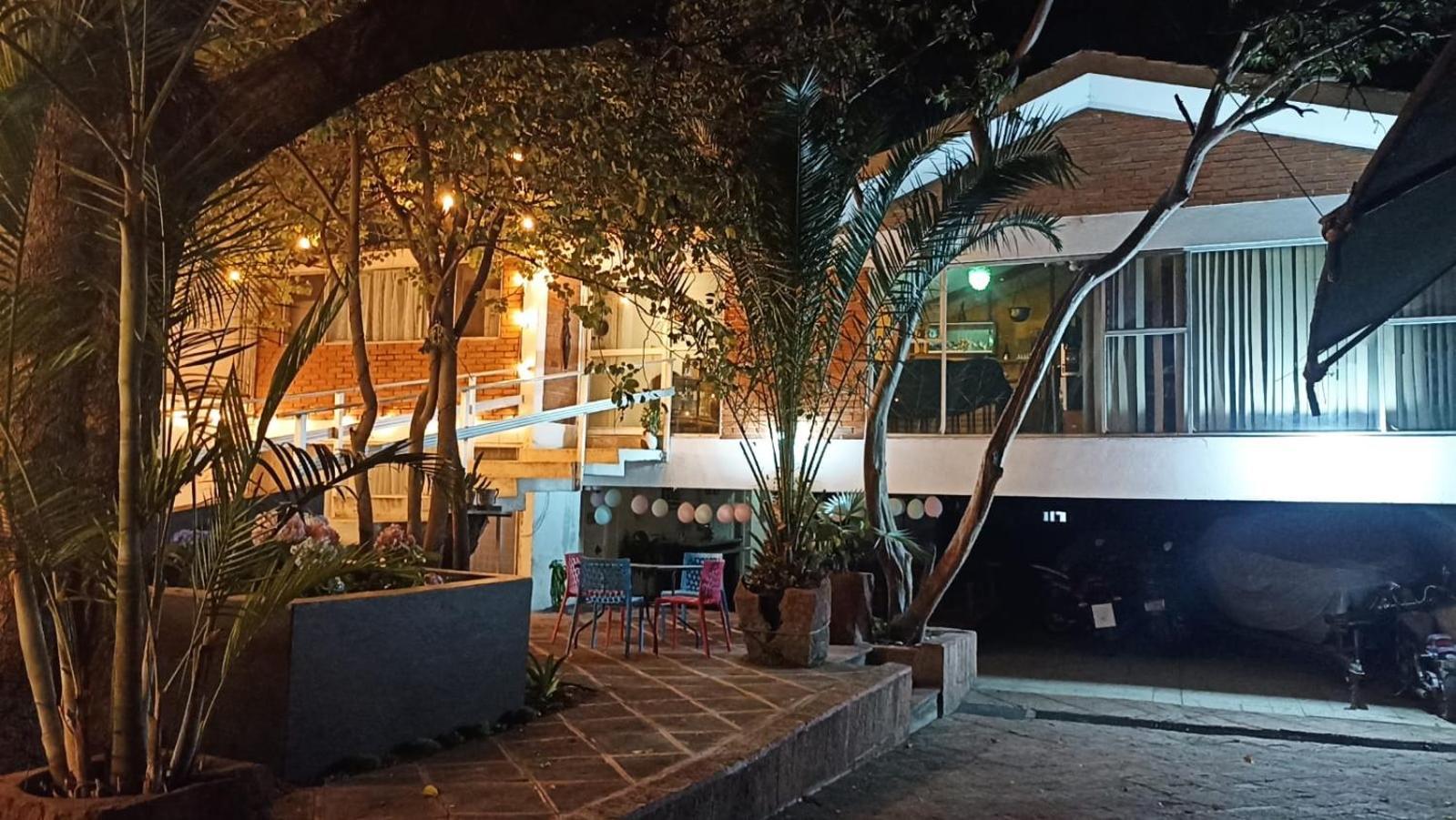 Margaritas Eco Haus Hotel Queretaro Ngoại thất bức ảnh